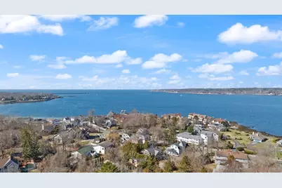 5 Grapevine Rd, Gloucester, MA 01930 - Photo 3