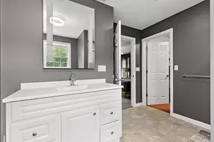 5 Debbie Ln, Freetown, MA 02702 - Photo 17