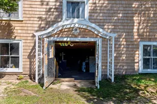 62 School St, Falmouth, MA 02543 - Photo 9