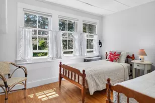 62 School St, Falmouth, MA 02543 - Photo 31
