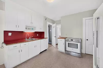62 School St, Falmouth, MA 02543 - Photo 17