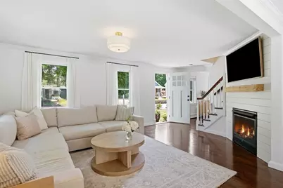 16 Lincoln Ave, Plainville, MA 02762 - Photo 13