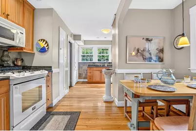107 Park Ave, Arlington, MA 02476 - Photo 5
