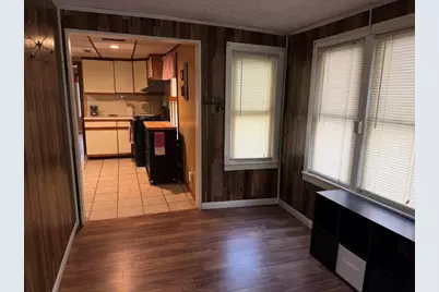 27 Dublin St, Palmer, MA 01069 - Photo 5