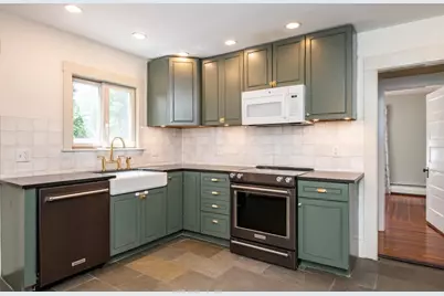 34 Lowell Road, North Reading, MA 01864 - Photo 11