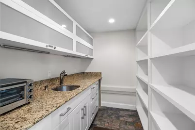 4 Aunt Edith's Rd, Yarmouth, MA 02664 - Photo 9