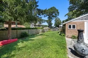 20 E Rd, Mashpee, MA 02649 - Photo 17