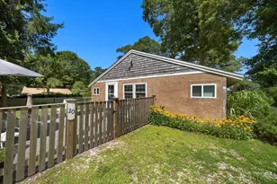 20 E Rd, Mashpee, MA 02649 - Photo 3