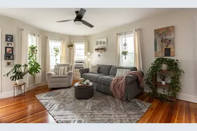 44 Slocum St, Acushnet, MA 02743 - Photo 9