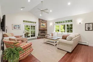 22 Westover Dr, Lynnfield, MA 01940 - Photo 13