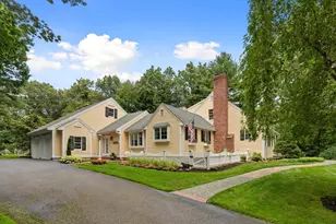 22 Westover Dr, Lynnfield, MA 01940 - Photo 5