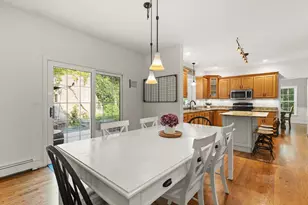 2 Brookside St, Upton, MA 01568 - Photo 9
