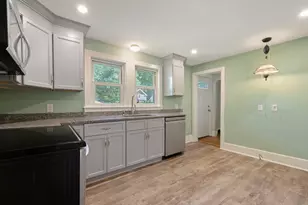 12 Cedar Ave, Millbury, MA 01527 - Photo 5