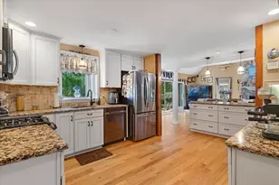 35 Margaret Rd, Middleborough, MA 02346 - Photo 9