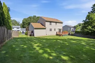 18 Scott Hollow Dr, Holyoke, MA 01040 - Photo 39