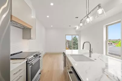 17 Princeton St #3, Boston, MA 02128 - Photo 5