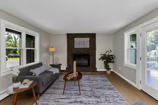 184 Pitcher St, Montgomery, MA 01085 - Photo 9