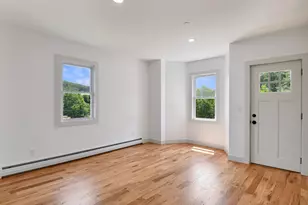 8 Sheldon St, Fitchburg, MA 01420 - Photo 27
