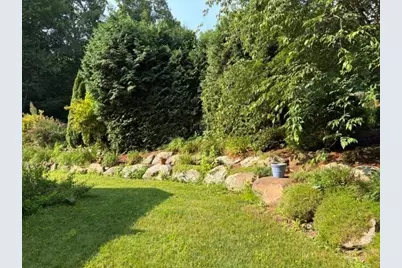 17 Atwater Pl, West Brookfield, MA 01585 - Photo 23