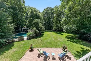 85 Comstock Dr, Wrentham, MA 02093 - Photo 3