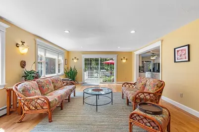 85 Comstock Dr, Wrentham, MA 02093 - Photo 7