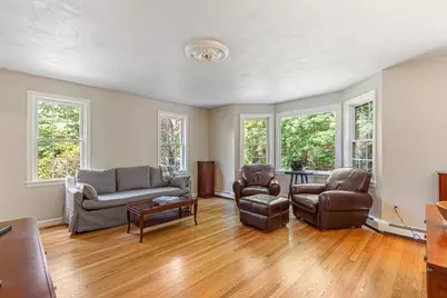 85 Comstock Dr, Wrentham, MA 02093 - Photo 17