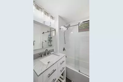 585 Franklin Street #6, Melrose, MA 02176 - Photo 15