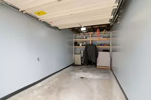 585 Franklin St, Melrose, MA 02176 - Photo 29