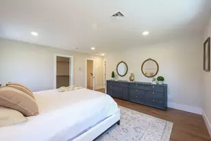 37 Thomas Mann Cir, Norfolk, MA 02056 - Photo 27