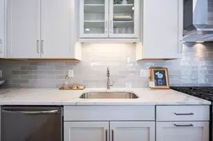 37 Thomas Mann Cir, Norfolk, MA 02056 - Photo 13