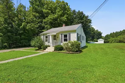 289 Southampton Rd, Holyoke, MA 01040 - Photo 3