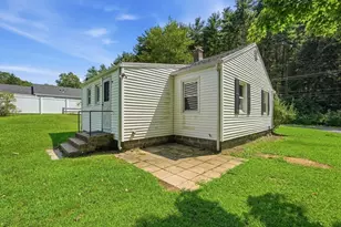 289 Southampton Rd, Holyoke, MA 01040 - Photo 23