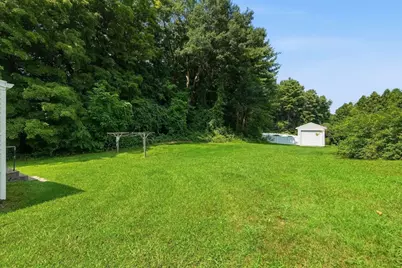 289 Southampton Rd, Holyoke, MA 01040 - Photo 25