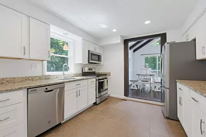324 Taunton St, Wrentham, MA 02093 - Photo 21