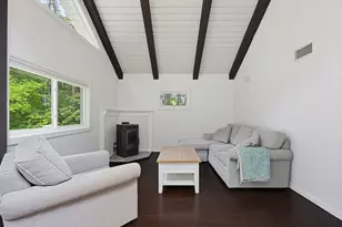 324 Taunton St, Wrentham, MA 02093 - Photo 23