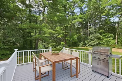 324 Taunton St, Wrentham, MA 02093 - Photo 11