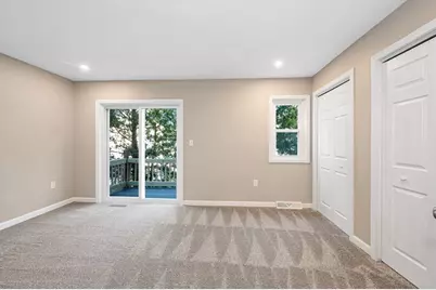 38 Farmland Rd #C, Lowell, MA 01850 - Photo 11