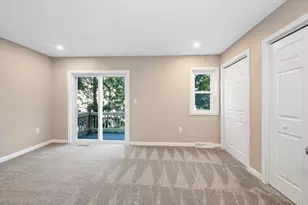 38 Farmland Rd, Lowell, MA 01850 - Photo 11