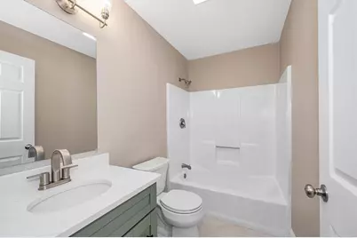 38 Farmland Rd #C, Lowell, MA 01850 - Photo 17