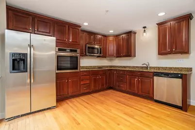 33 Freedom Cir #33, Pembroke, MA 02359 - Photo 9