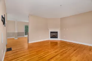33 Freedom Cir, Pembroke, MA 02359 - Photo 7