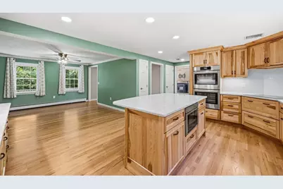 711 Chicopee Row, Groton, MA 01450 - Photo 7