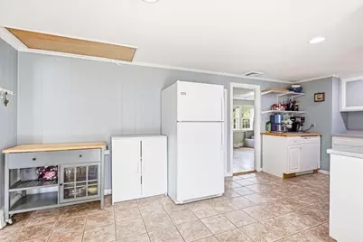 2 Howland Ct, Middleborough, MA 02346 - Photo 7