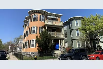 19 Pleasant St, Boston, MA 02125 - Photo 35