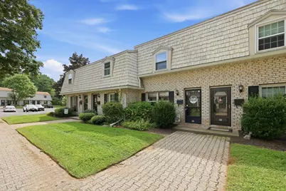 86 Corey Colonial #86, Agawam, MA 01001 - Photo 3