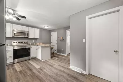 102 South  Washington St #2, Norton, MA 02766 - Photo 11