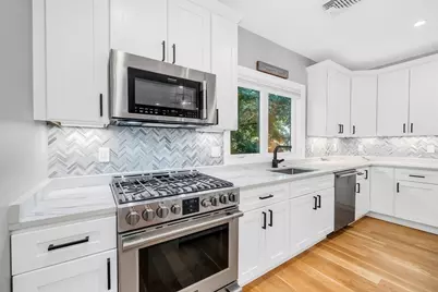 49A Chestnut St #3, Wakefield, MA 01880 - Photo 15
