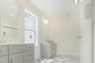 36 Floyd St, Revere, MA 02151 - Photo 25