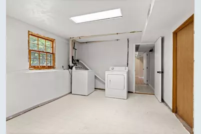11 Groton Rd, Tyngsborough, MA 01879 - Photo 23