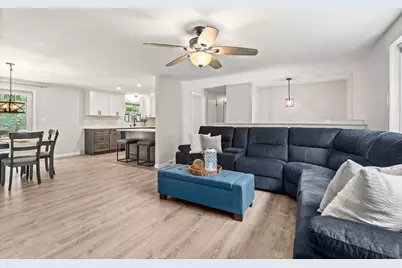 11 Groton Rd, Tyngsborough, MA 01879 - Photo 11